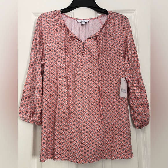 croft & barrow Tops - Croft & Barrow Pink Geometric Blouse